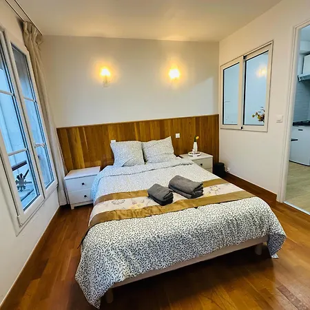 Dream Dwell - Designer Flat Near Marais District شقة باريس