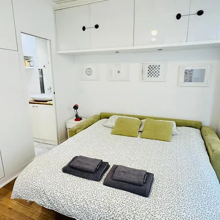 Bright Flat Near Marais & Chatlet Apartmán *